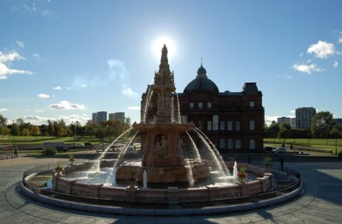 Doulton Fountain Glasgow Green