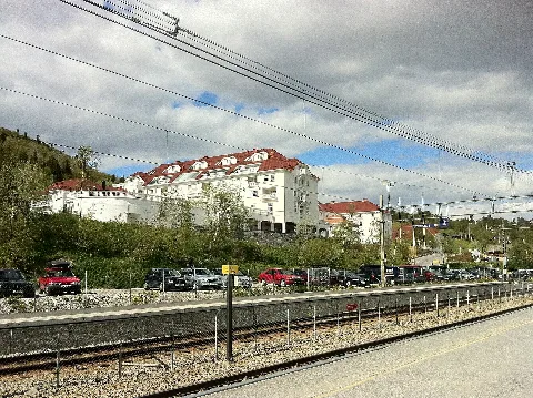 Dr Holms Hotel Above Geilo Station