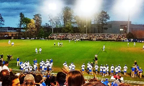 Duke V Unc Lax (25985946920)