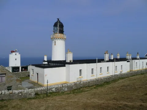 Dunnet Head Lighthouse Geograph.org.uk 902815