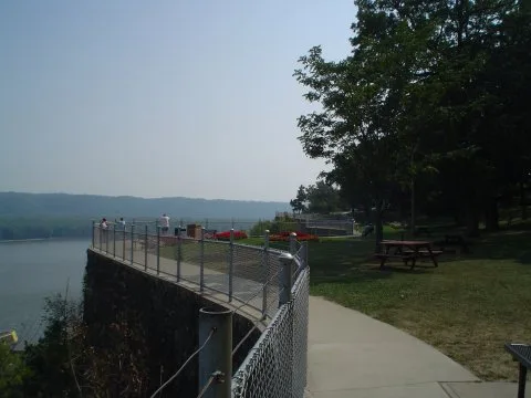 Eaglepointpark1