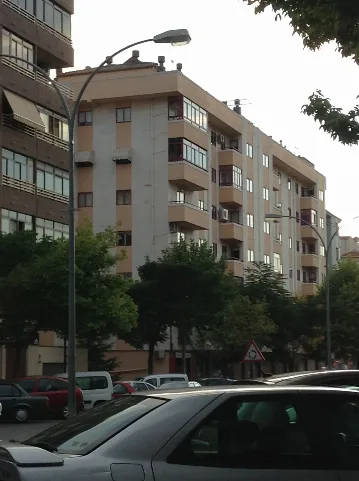 Edificio 81 Lat.