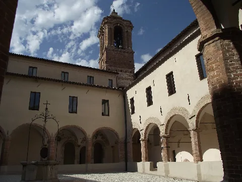 Fabriano, Chiostro Di S.benedetto