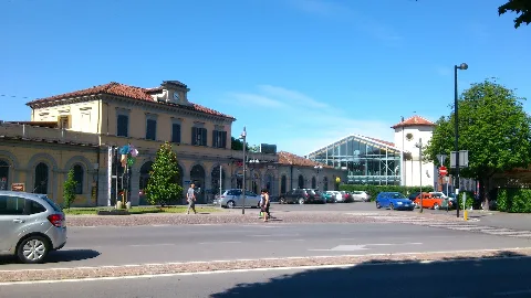 Facciata Stazione Di Bra