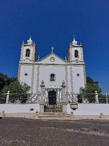 Fachada Principal Da Capela De Santo António No Bombarral