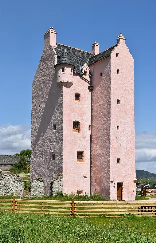 Fairburn Tower 01
