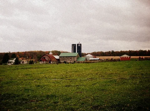 Family Farm (6258971825)