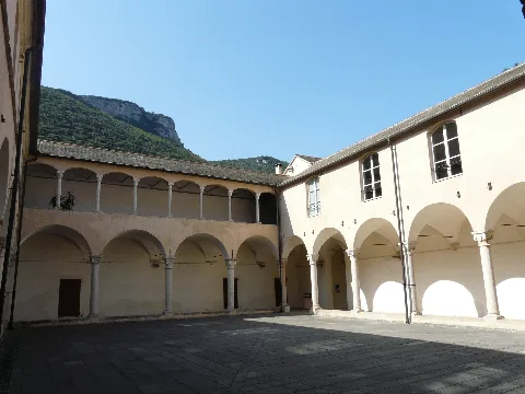 Finalborgo Chiesa Santa Caterina7
