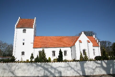 Fyrendal Kirke 20090411 02