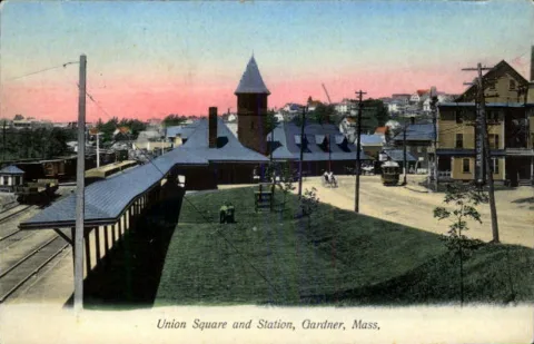 Gardner Ma Station 1910 Postcard 2