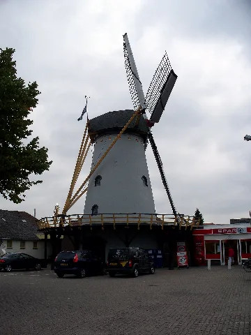 Giesbeek Dehoop 01