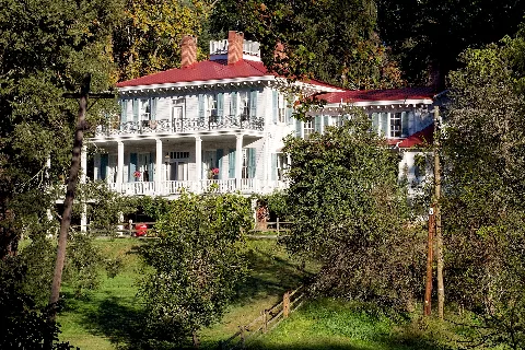 Glencoe House