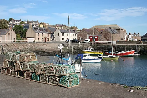 Gourdon Harbour Geograph.org.uk 575764