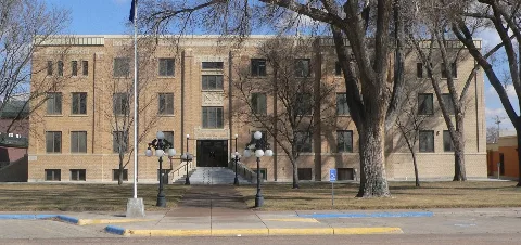 Grant County, Kansas Courthouse From W 2