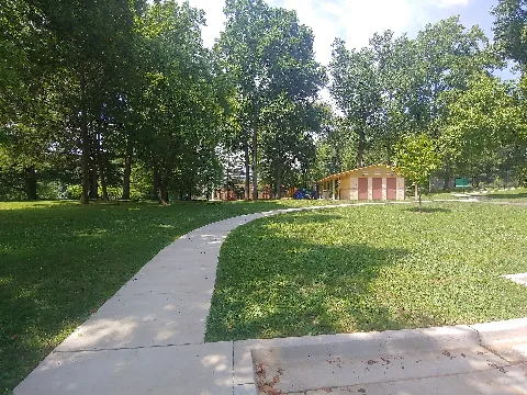 Greentree Park
