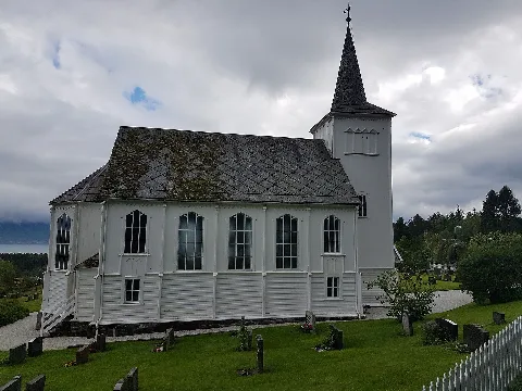 Hatlestrand Kirke Fra Ra 20170604 161534 Jpg