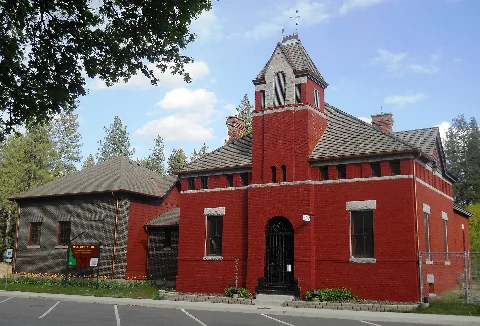 Historic Jail Museum And Community Room