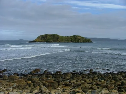 Holm Island At Low Tide Geograph.org.uk 436919
