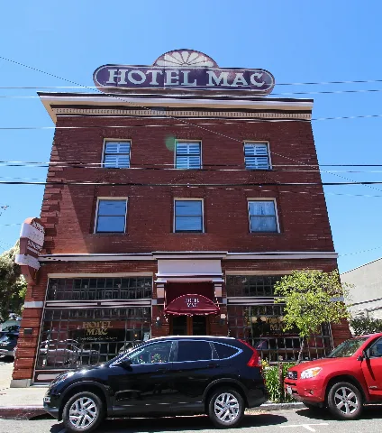 Hotel Mac Front View