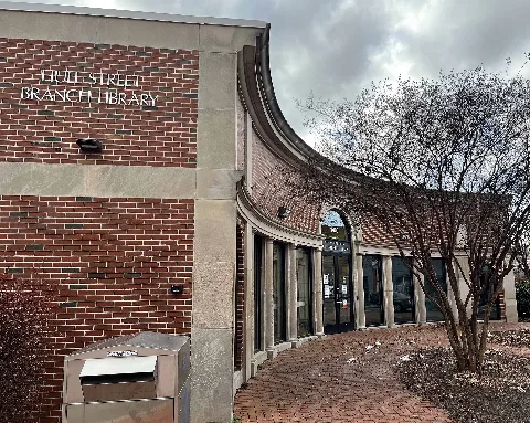 Hull Street Branch Library