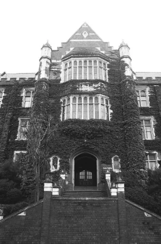 Hunterbuilding