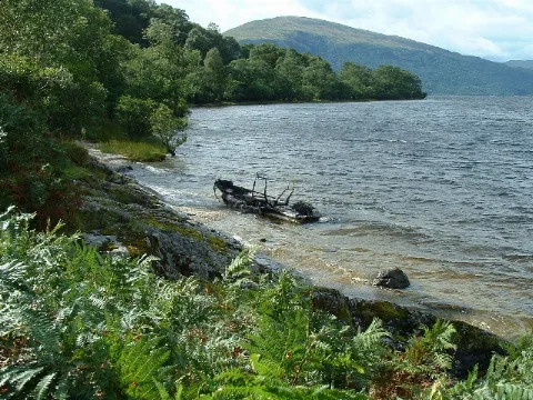 Inchlonaig Boat Wreck Geograph.org.uk 83061