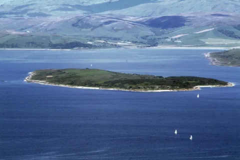 Inchmarnock Geograph.org.uk 839064