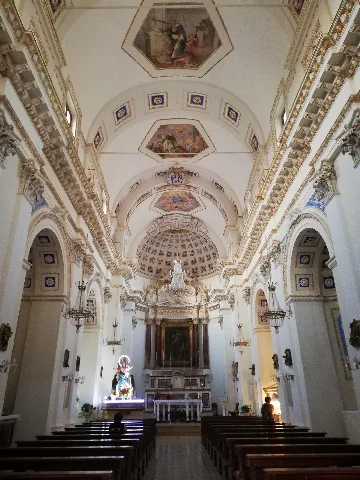Interno Chiesa Di San Domenico