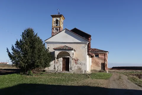Isarno Chiesa Dei Santi Cosma E Damiano