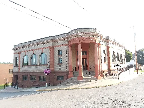 Ishpeming Carnegie Public Library