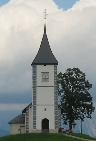 Jamnik Church (Cropped)