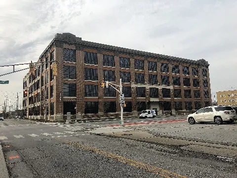 Kahn Tailoring Company
