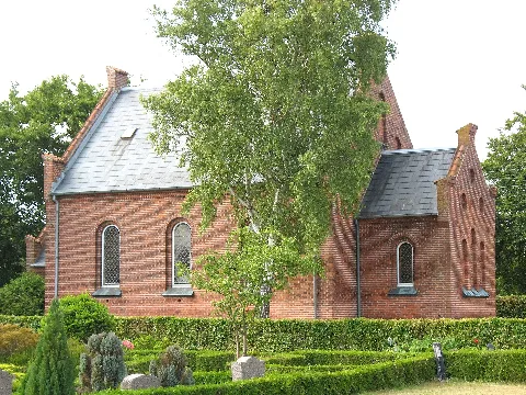 Langø Kirke1