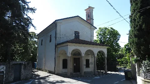 Lesa Santuario Della Madonna Di Campagna
