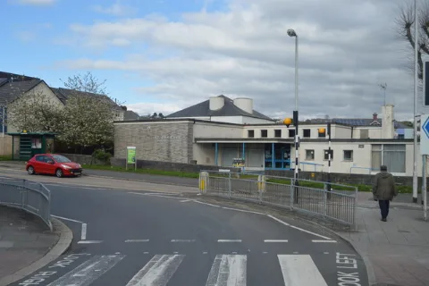 Library Geograph.org.uk 5572285