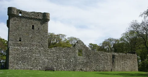 Lochleven Castle 01