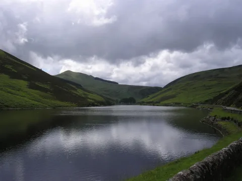 Loganlea Reservoir Geograph.org.uk 749367