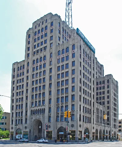 Macabeesbuilding2010