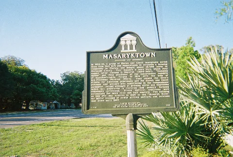 Masaryktown, Florida Plaque