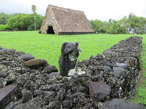 Maui Piilanihale Canoehouse Enclosure