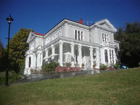 Melrose House 82