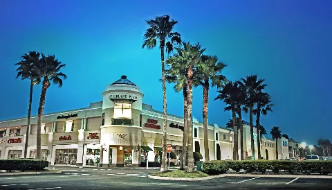 Meyerland Plaza Green