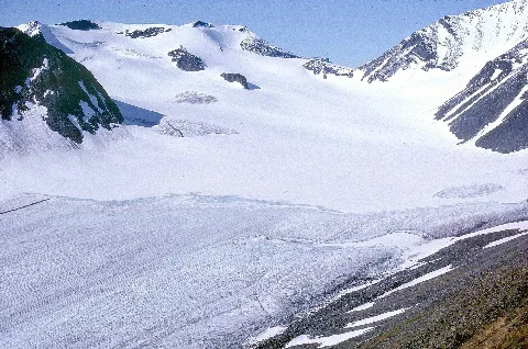 Mikkaglaciären Övre Del 25