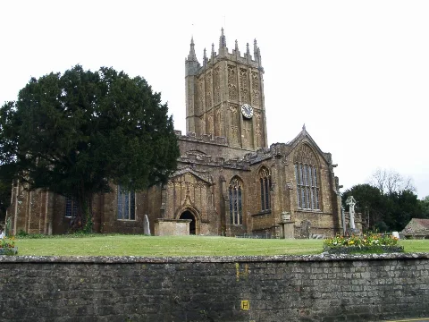 Minster Church Ilminster Apr 2002