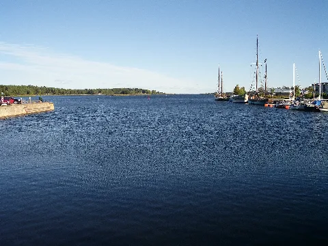 Monsteras Port