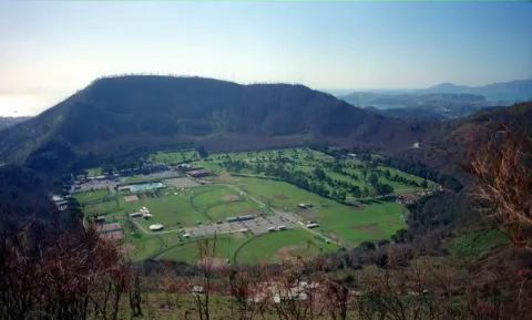Monte Gauro La Caldera Occupata Dal "Carney Park" Pozzuoli (Na) 2000