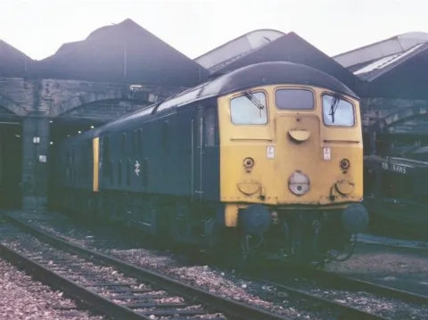 Motherwell Depot And 24065
