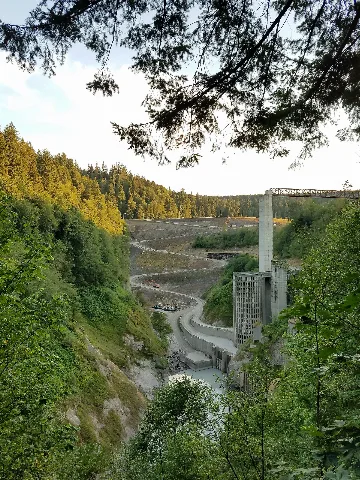 Mud Mountain Dam