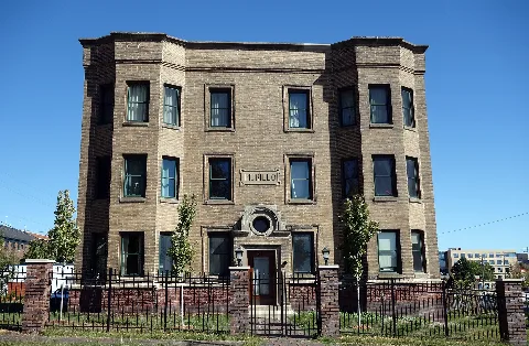 Murillo Flats Des Moines Ia