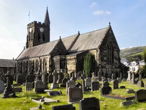 Mytholmroyd, St Michael's Church Geograph.org.uk 2051499